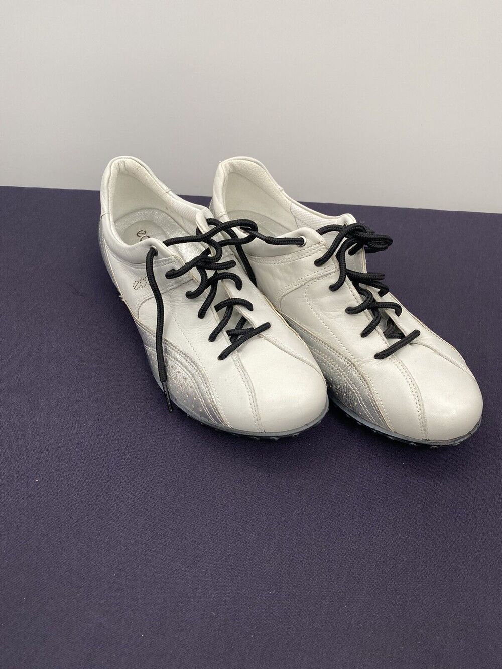 Ecco Women's White Gray Silver Leather Sneakers 9M Tennis Shoes 40EU